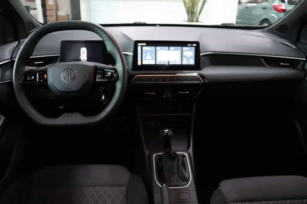 MG MG3 1.5 Navi Carplay Kamera Klima PDC 7JG SOFORT 06/2025-photo-6