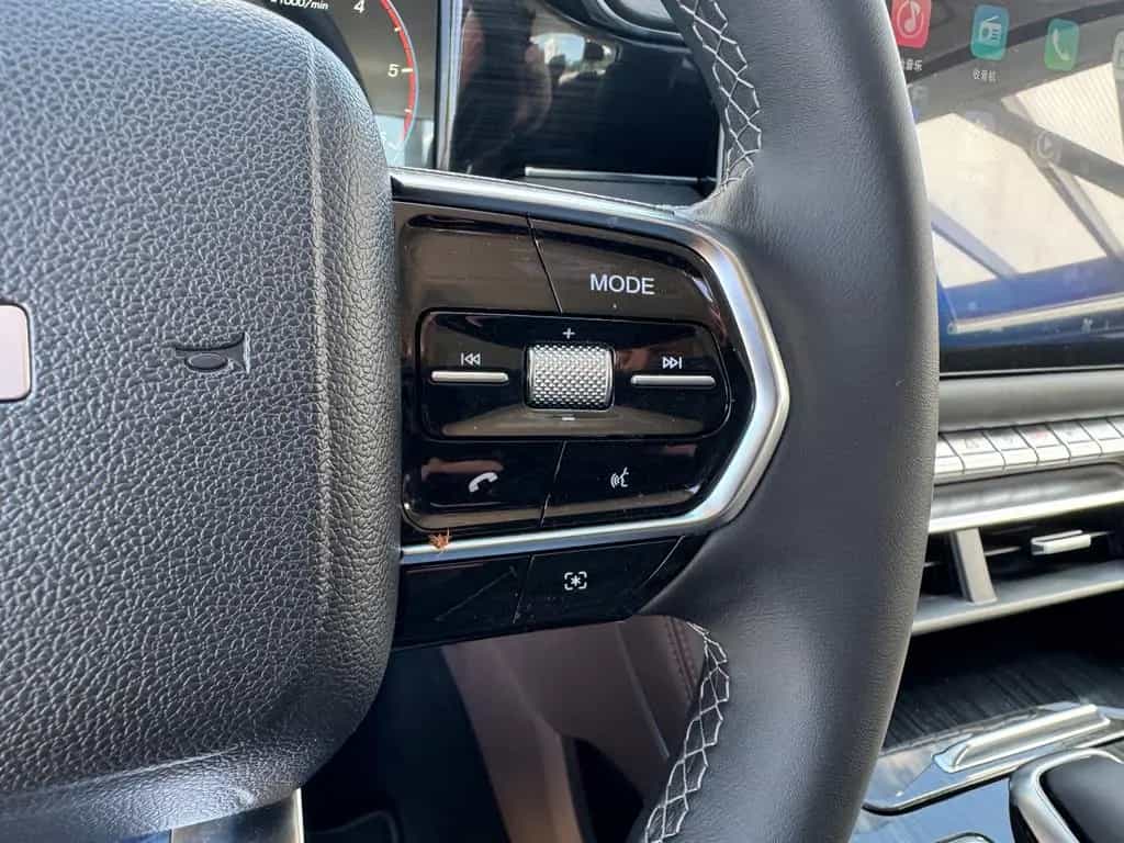 Foton 4 Ultra Pickup 4WD,AT,Leder/Sitzheizung/Carplay null-photo-11