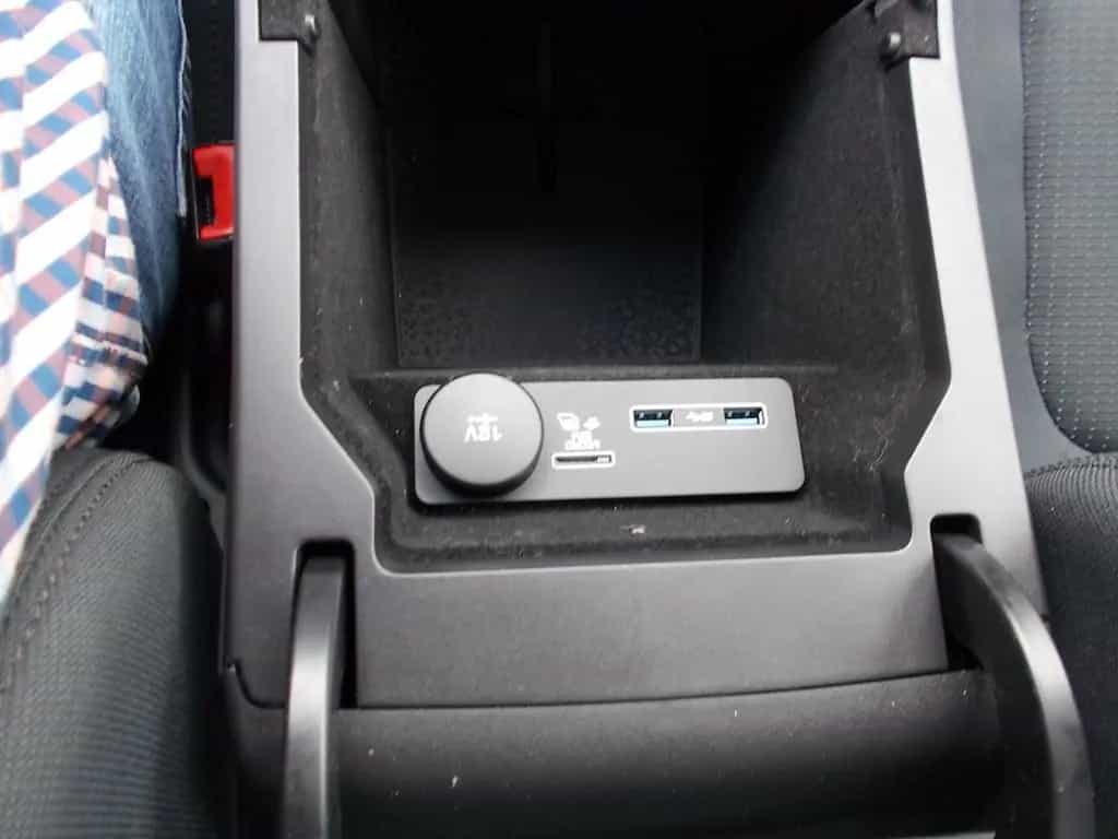 Jaguar E-Pace S AWD, Navigation, Aluf. 20", Kamera 02/2019-photo-24