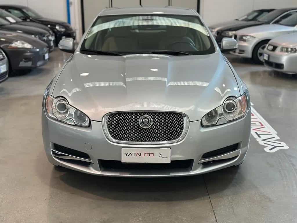 Jaguar XF 4.2 V8 Premium Luxury 01/2009-photo-1