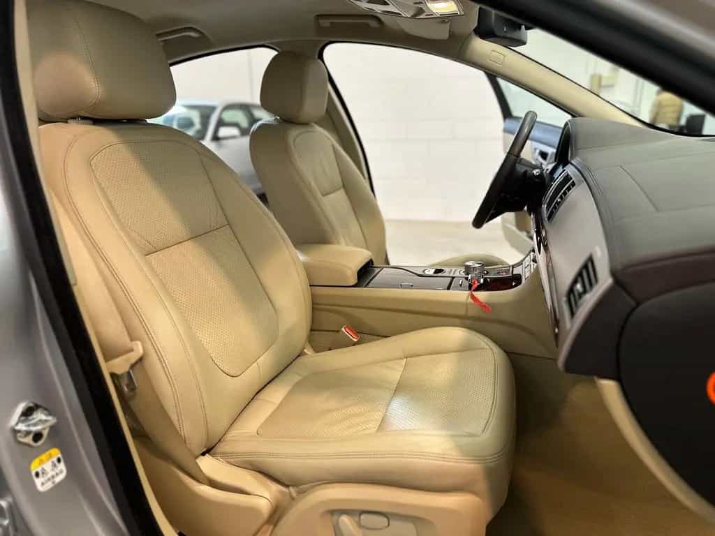 Jaguar XF 4.2 V8 Premium Luxury 01/2009-photo-10