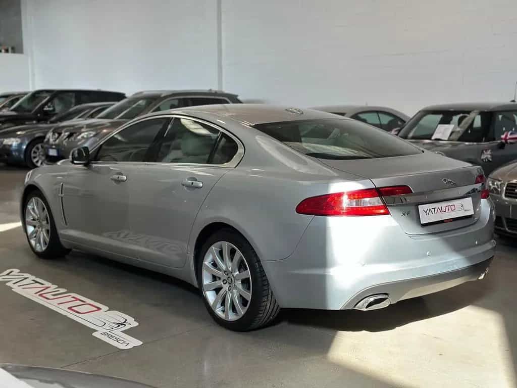 Jaguar XF 4.2 V8 Premium Luxury 01/2009-photo-5