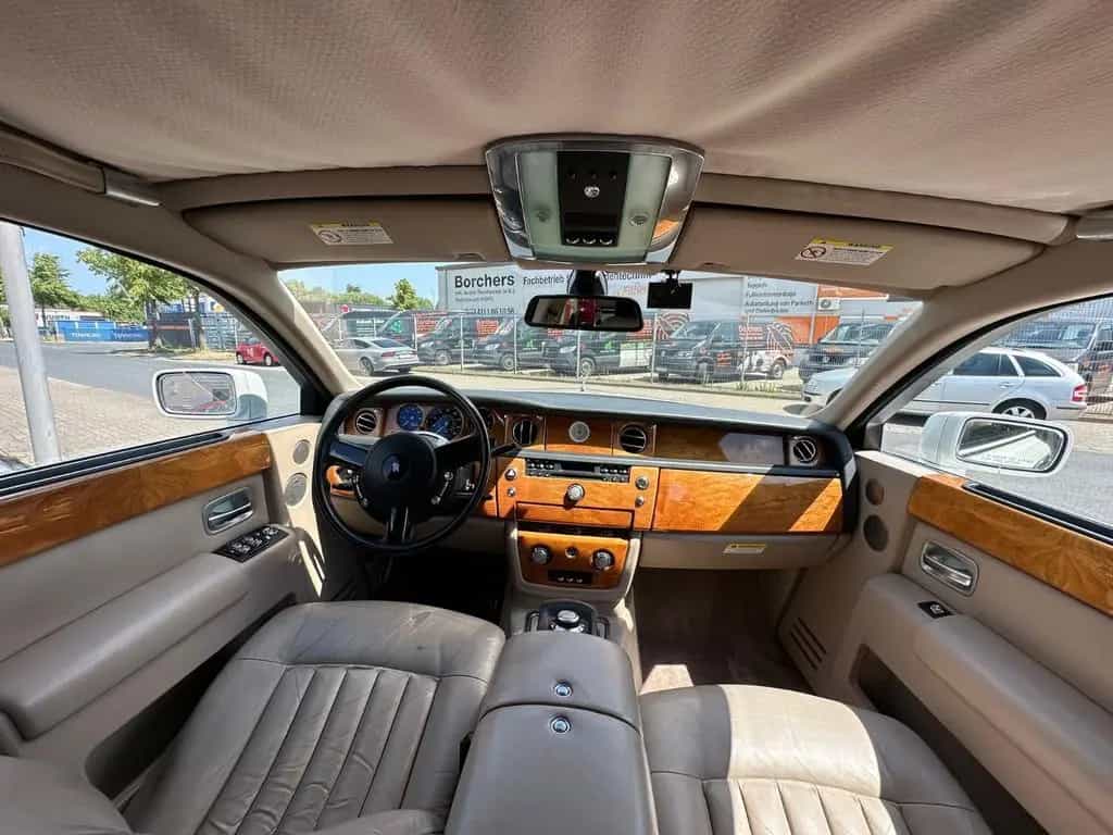 Rolls-Royce Phantom - 05/2005-photo-12