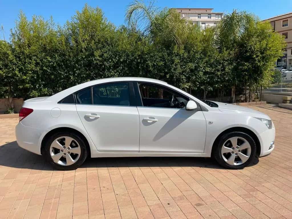 Chevrolet Cruze "Finanziabile Senza Busta Paga" 03/2011-photo-3