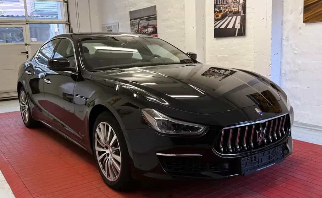Maserati Ghibli 3.0 V6 GranLusso/Softclose/Kamera/Keyles 07/2021-photo-0