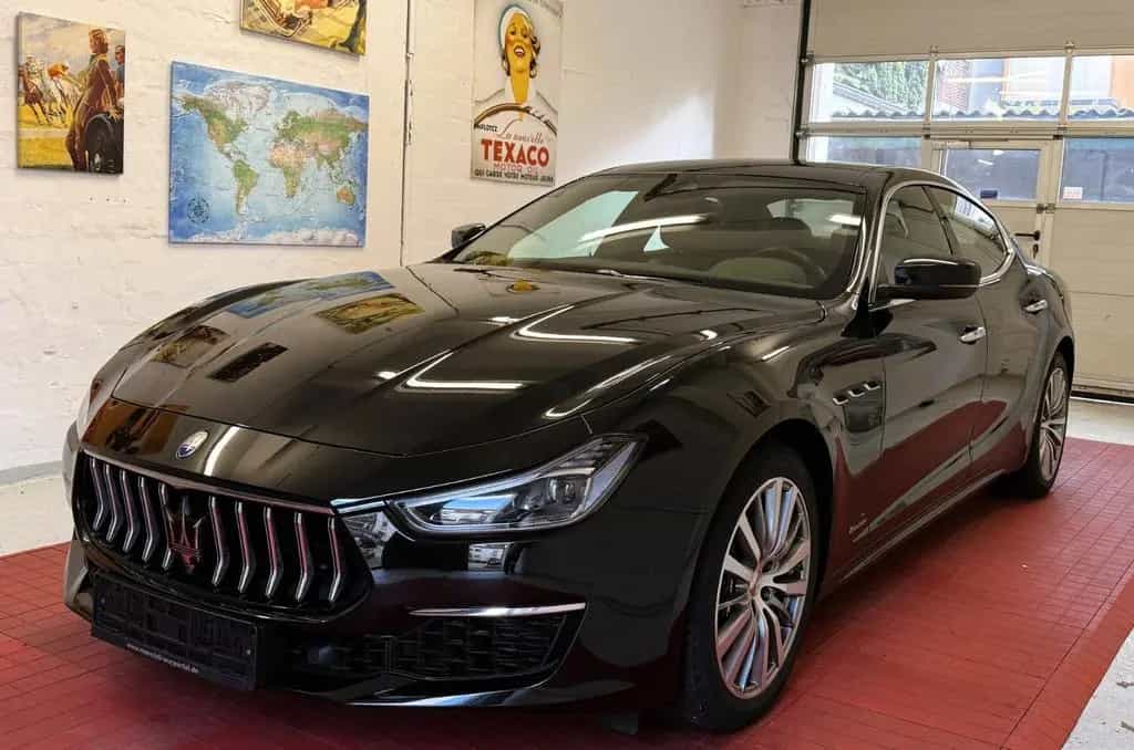 Maserati Ghibli 3.0 V6 GranLusso/Softclose/Kamera/Keyles 07/2021-photo-2
