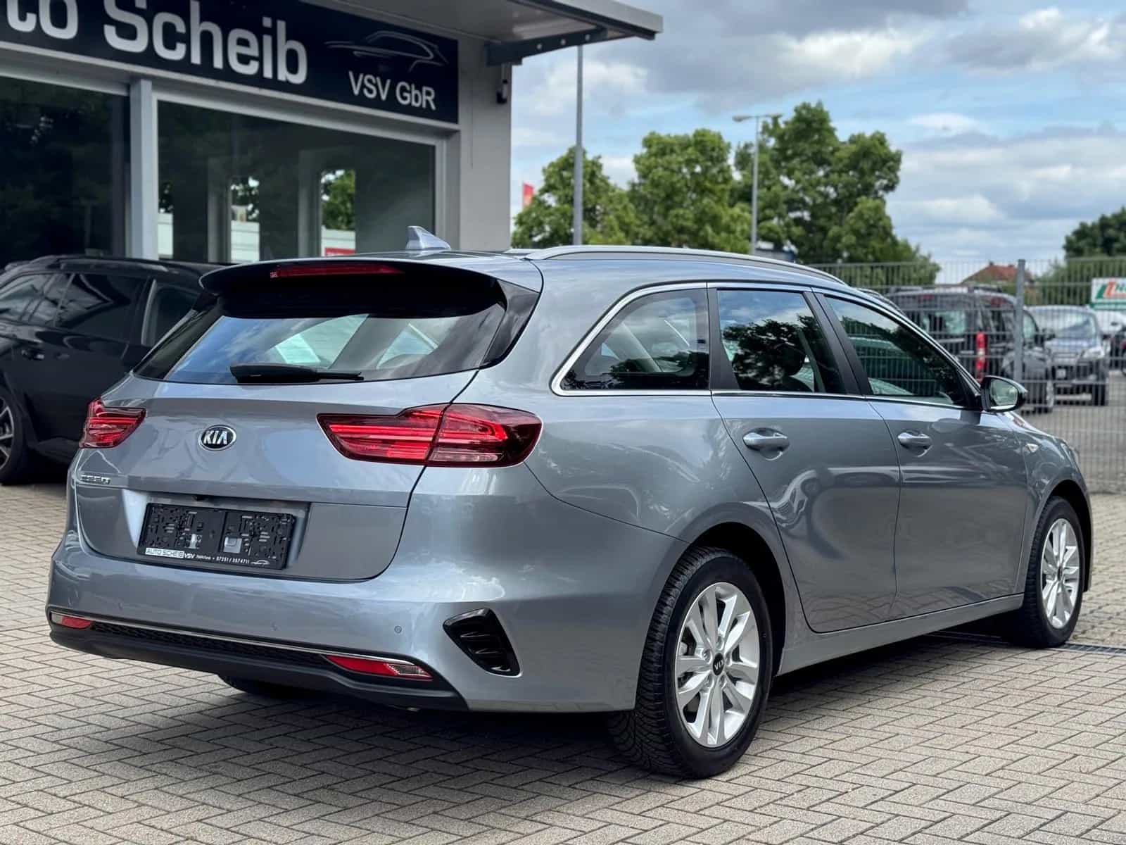 Kia Ceed Sportswagon 01/2019-photo-12