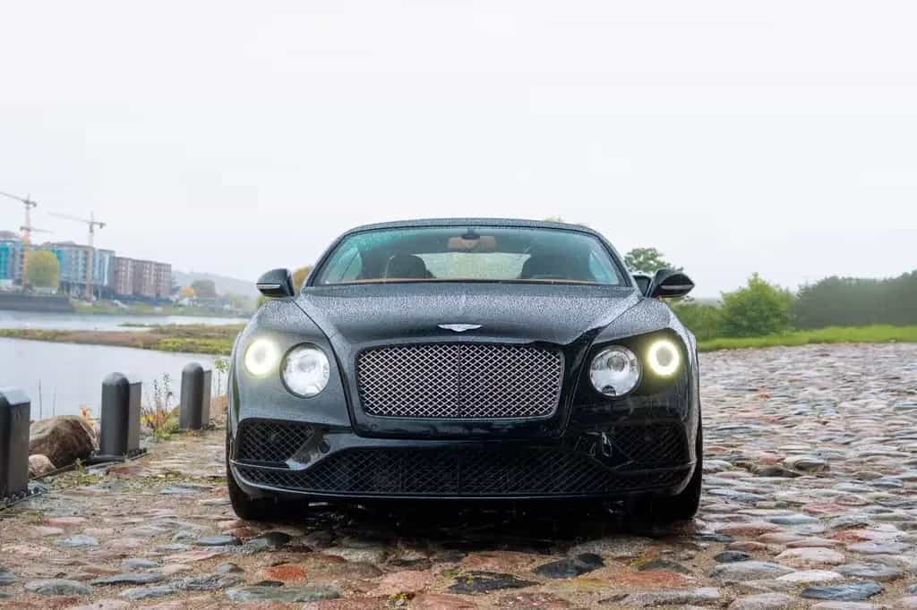 Bentley Continental GT 4.0 V8 4WD Automatik 07/2016-photo-1