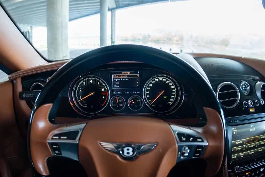 Bentley Continental GT 4.0 V8 4WD Automatik 07/2016-photo-25