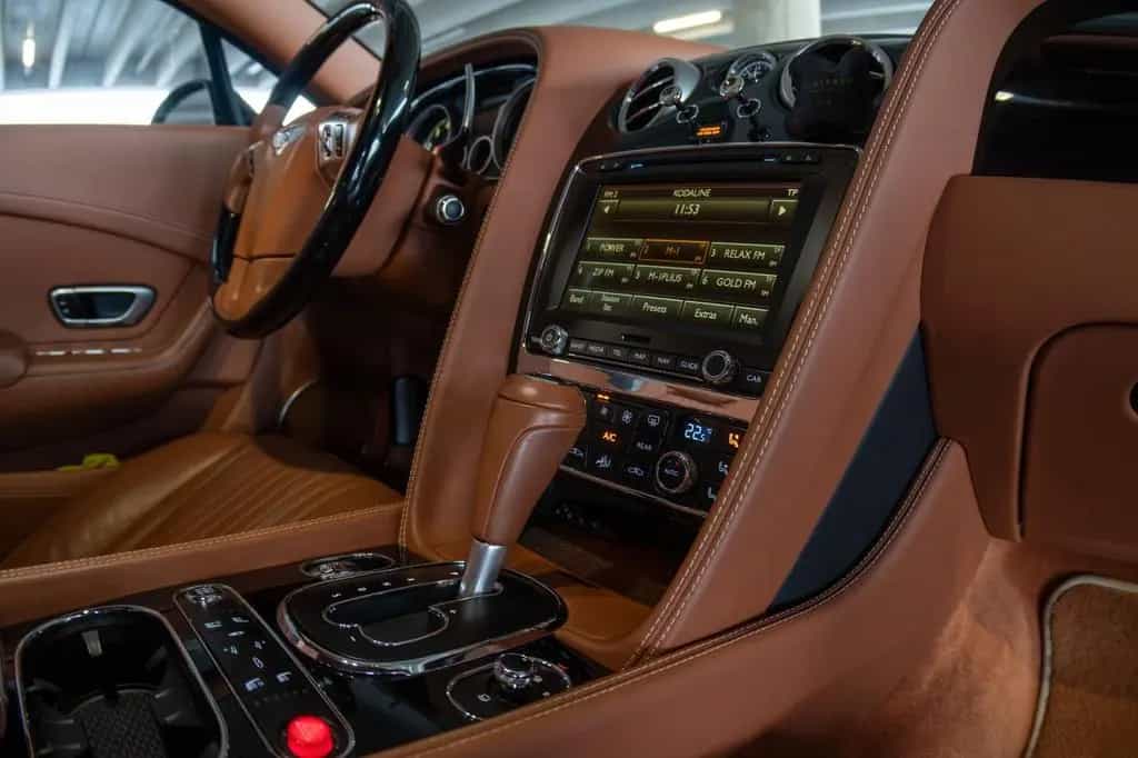 Bentley Continental GT 4.0 V8 4WD Automatik 07/2016-photo-34
