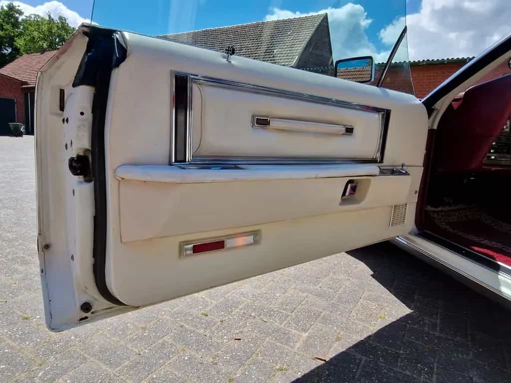 Lincoln Continental Mark V Coupe 1978 V8 6,6 Liter 01/1979-photo-2
