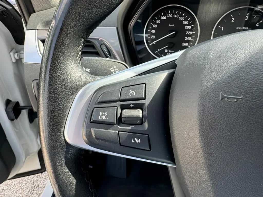 BMW X1 xDrive 18d xLine*Automatik*Kamera*Navi.Prof* 11/2017-photo-11