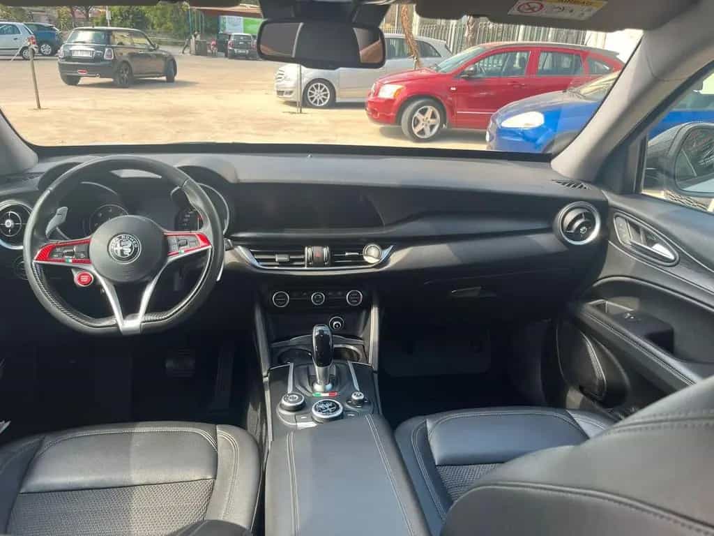 Alfa Romeo Stelvio 2.2 Turbodiesel 180 CV AT8 RW 07/2018-photo-4