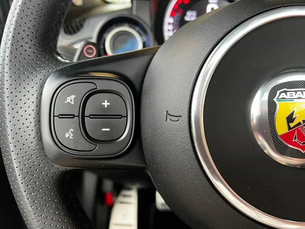 Abarth 695C Rivale XEN NAVI LEDER Sitzheizung 09/2019-photo-22
