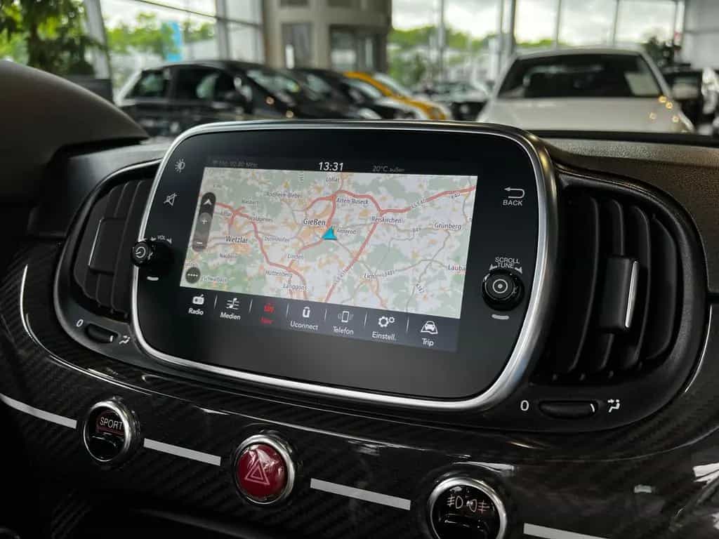 Abarth 695C Rivale XEN NAVI LEDER Sitzheizung 09/2019-photo-28