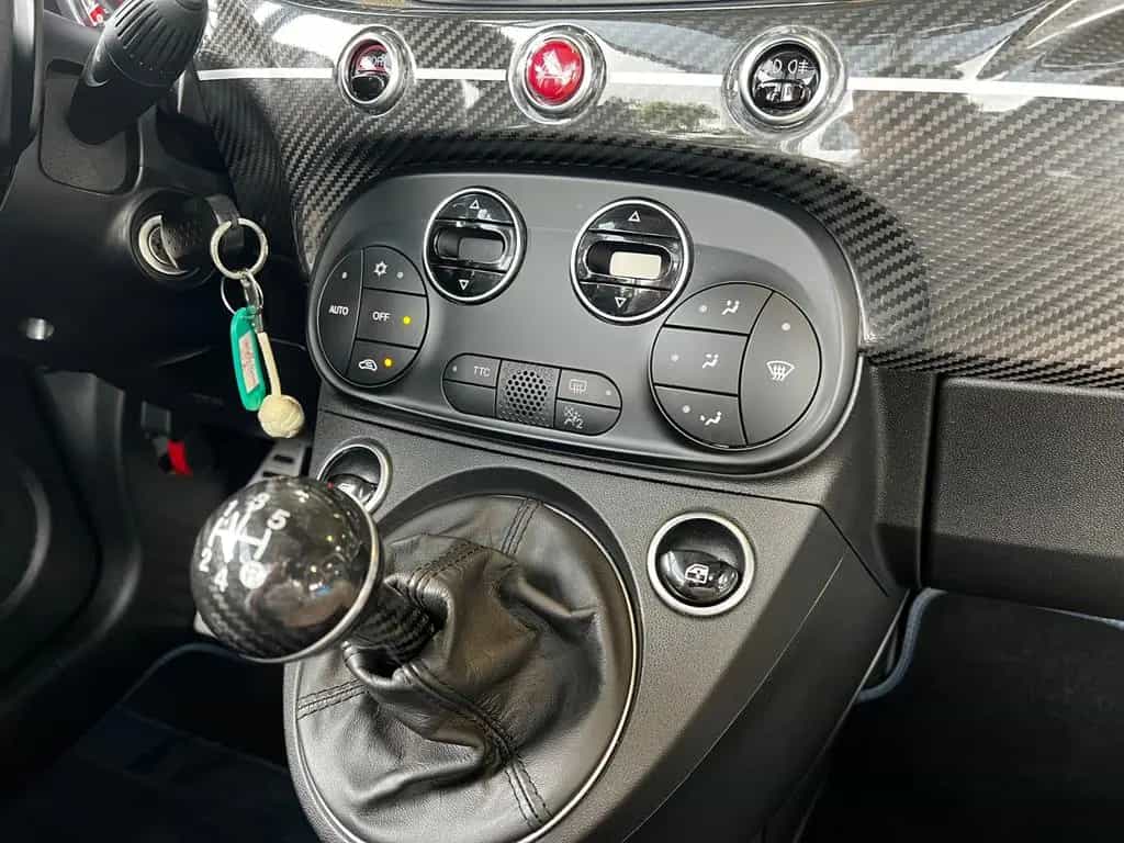 Abarth 695C Rivale XEN NAVI LEDER Sitzheizung 09/2019-photo-29