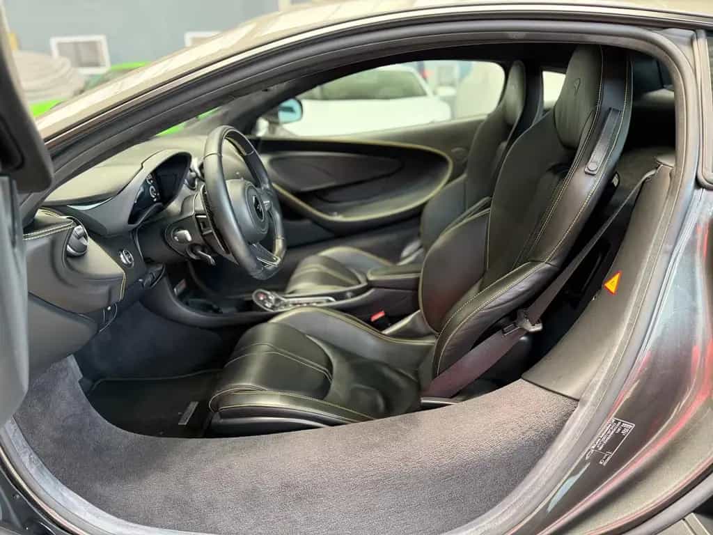 McLaren 570S Coupe/Lift/Mwst./1.Hd./DE 02/2018-photo-15