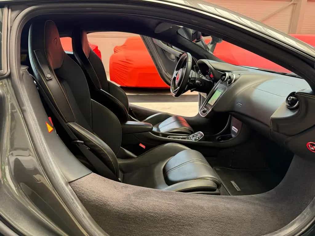 McLaren 570S Coupe/Lift/Mwst./1.Hd./DE 02/2018-photo-24