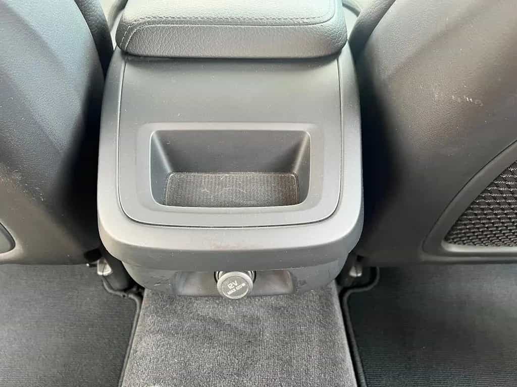 Volvo V60 Kombi D4 Inscription *LED Navi Leder AHK SHZ 02/2020-photo-16