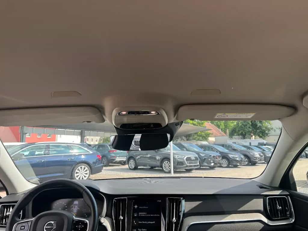 Volvo V60 Kombi D4 Inscription *LED Navi Leder AHK SHZ 02/2020-photo-18