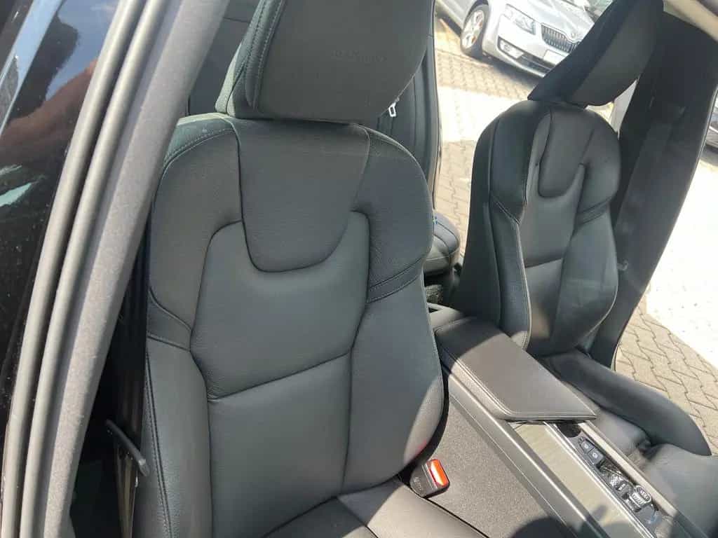 Volvo V60 Kombi D4 Inscription *LED Navi Leder AHK SHZ 02/2020-photo-21