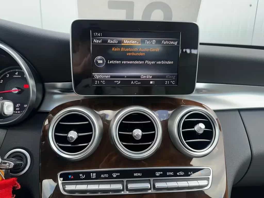 Mercedes-Benz C 180 AVANTGARDE 7G-TR NAVI TOTWINKEL KAMERA AHK 04/2015-photo-19