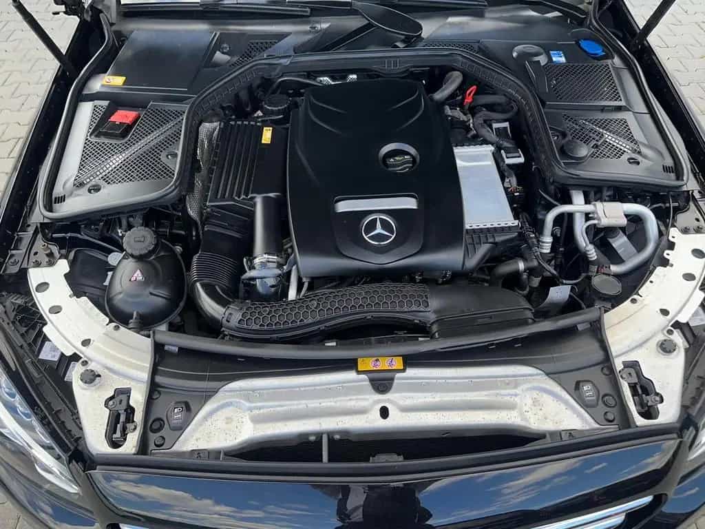 Mercedes-Benz C 180 AVANTGARDE 7G-TR NAVI TOTWINKEL KAMERA AHK 04/2015-photo-26