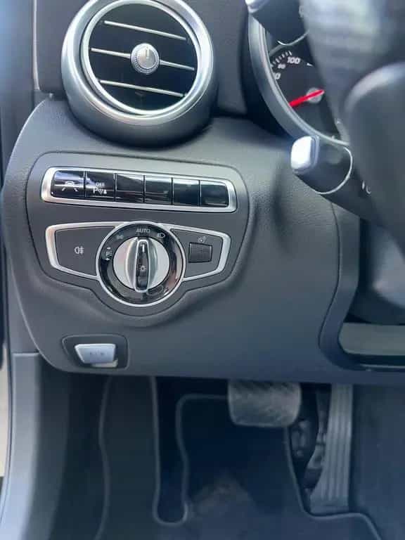 Mercedes-Benz C 180 AVANTGARDE 7G-TR NAVI TOTWINKEL KAMERA AHK 04/2015-photo-31