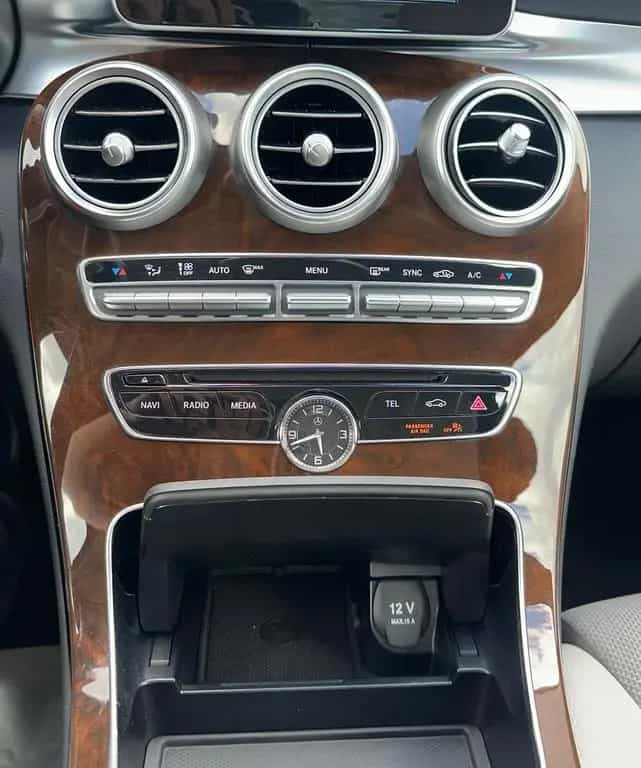 Mercedes-Benz C 180 AVANTGARDE 7G-TR NAVI TOTWINKEL KAMERA AHK 04/2015-photo-39