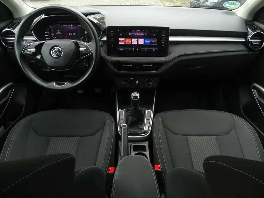 Skoda Fabia Style NAVI LED LINE FRONT ASSIST DIGITAL T 04/2022-photo-13