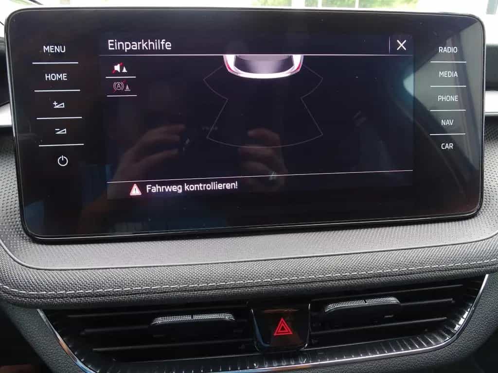 Skoda Fabia Style NAVI LED LINE FRONT ASSIST DIGITAL T 04/2022-photo-16