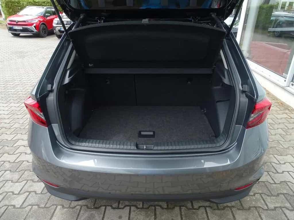 Skoda Fabia Style NAVI LED LINE FRONT ASSIST DIGITAL T 04/2022-photo-17