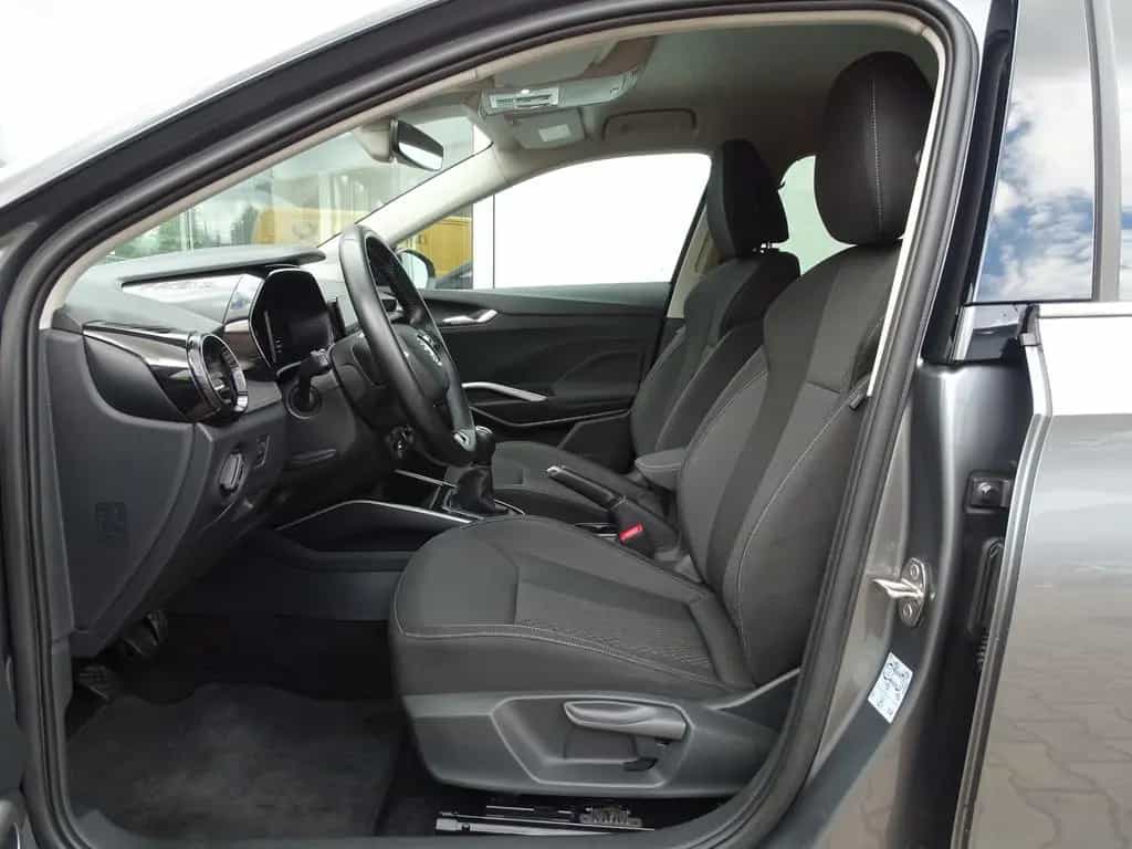 Skoda Fabia Style NAVI LED LINE FRONT ASSIST DIGITAL T 04/2022-photo-8