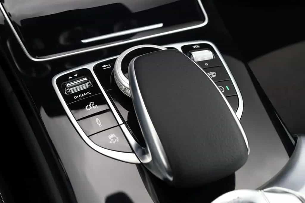 Mercedes-Benz C-Class 63 AMG V8 Cabrio +AIRSCARF+KOMFORT+AKUSTIK+20Z 07/2023-photo-13