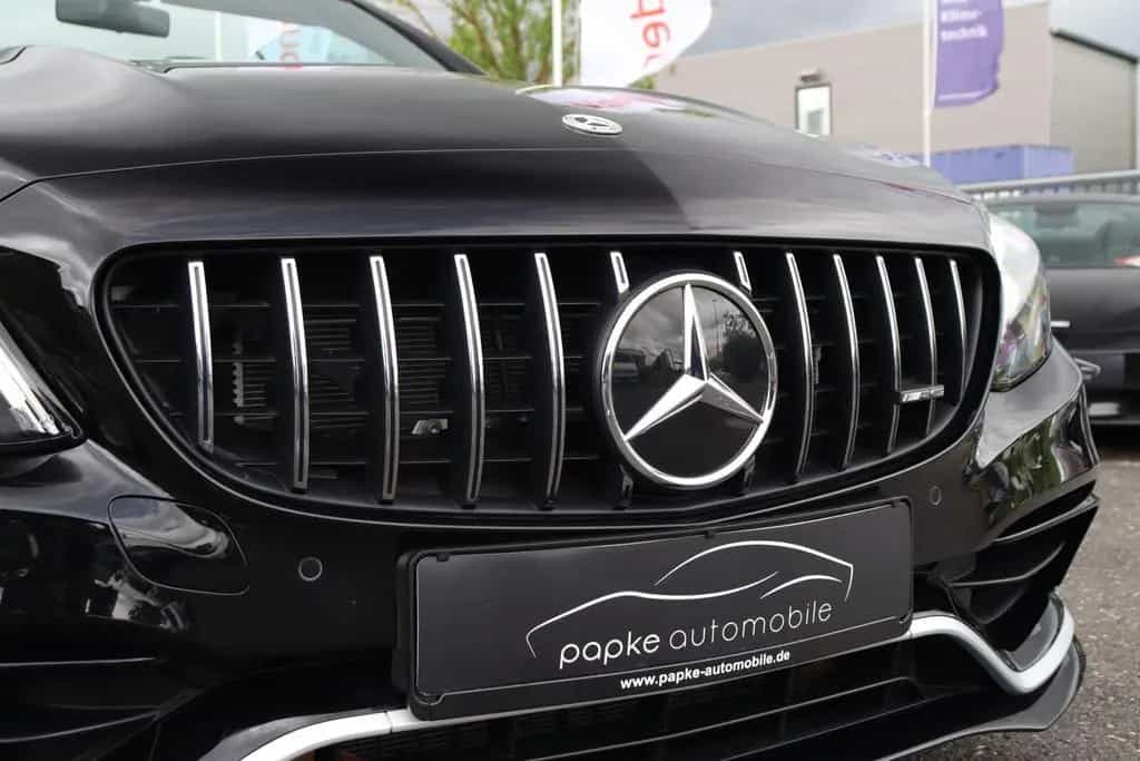 Mercedes-Benz C-Class 63 AMG V8 Cabrio +AIRSCARF+KOMFORT+AKUSTIK+20Z 07/2023-photo-18