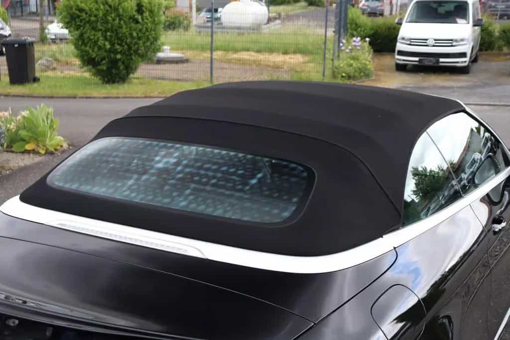 Mercedes-Benz C-Class 63 AMG V8 Cabrio +AIRSCARF+KOMFORT+AKUSTIK+20Z 07/2023-photo-23