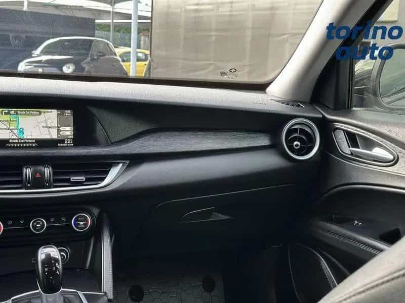 Alfa Romeo Stelvio 2.2 Turbodiesel 210 CV AT8 Q4 03/2019-photo-11