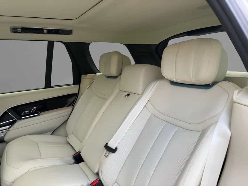 Land Rover Range Rover ROVER SWB 4.4 Benzin P530 Autobiography 08/2025-photo-9