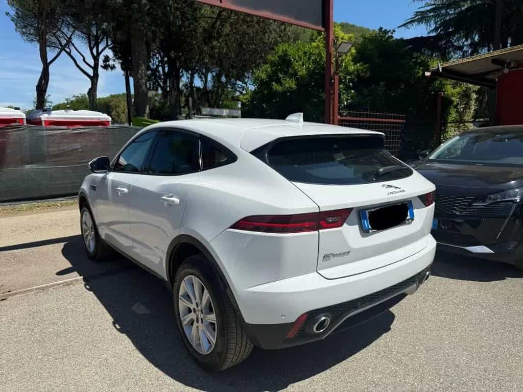 Jaguar E-Pace 2.0D 150 CV AWD aut. R-Dynamic SE 06/2018-photo-10
