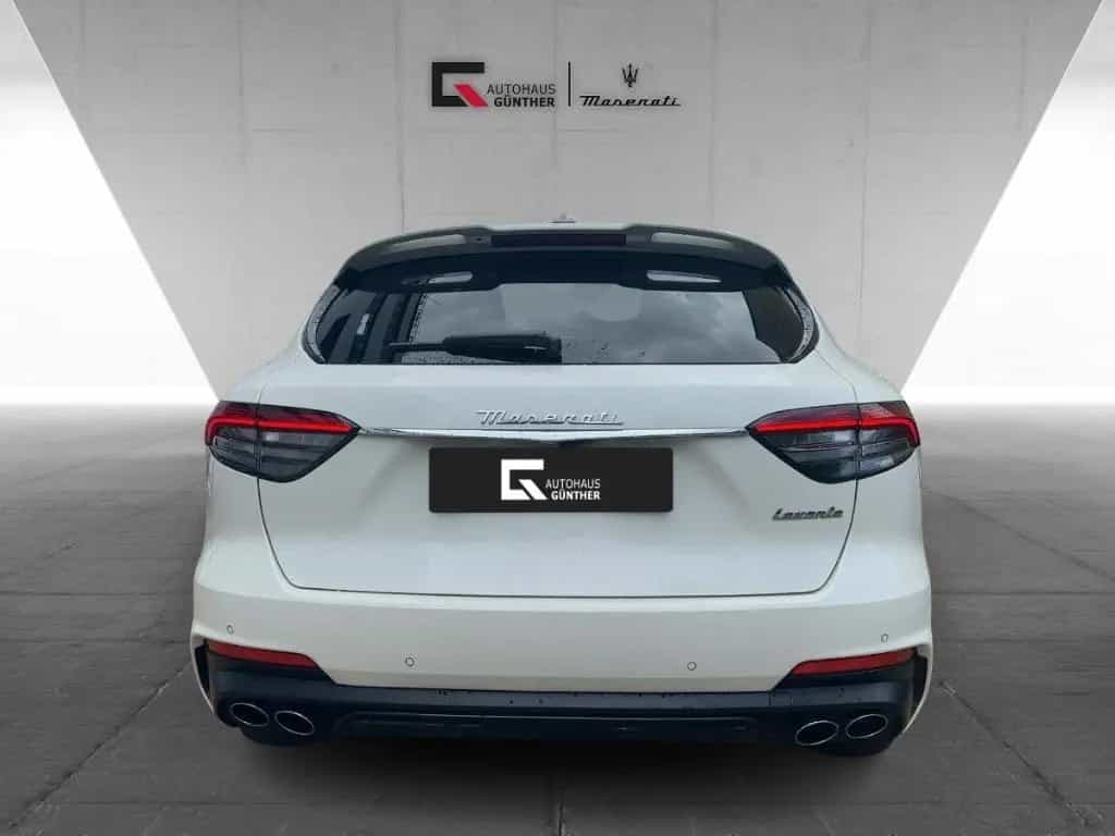 Maserati Levante Modena S MY22 430PS SQ4 05/2022-photo-2