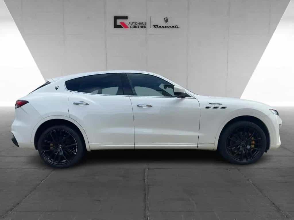 Maserati Levante Modena S MY22 430PS SQ4 05/2022-photo-4