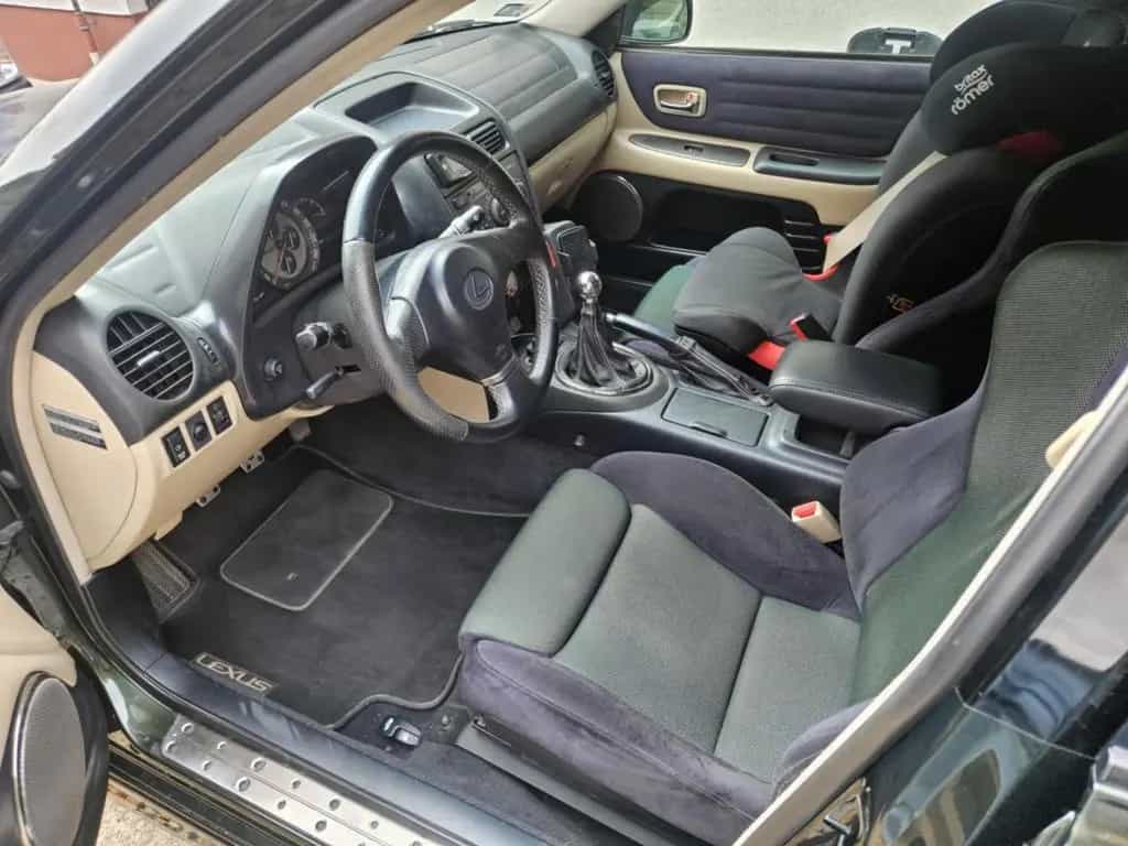 Lexus IS 200 - 4.3 V8 08/2002-photo-9