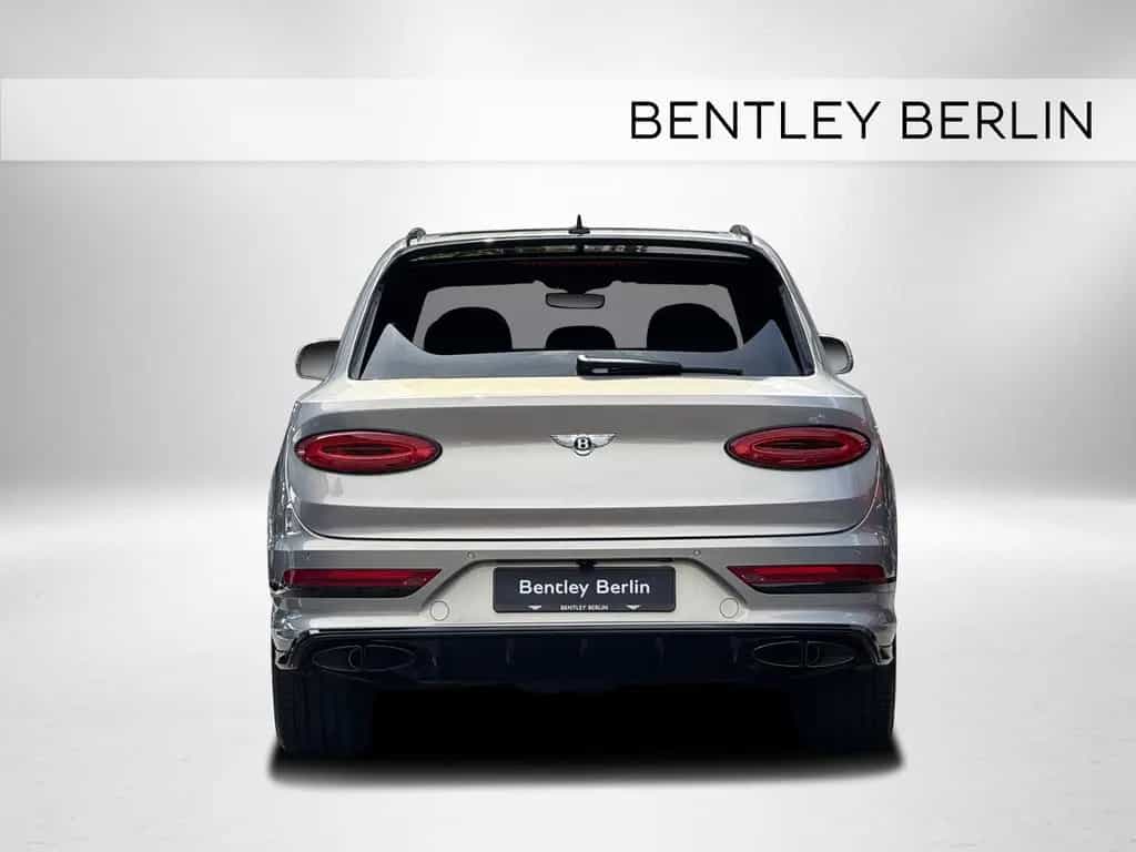 Bentley Bentayga V8 -1.HAND-BLACKLINE -BENTLEY BERLIN - 06/2022-photo-4