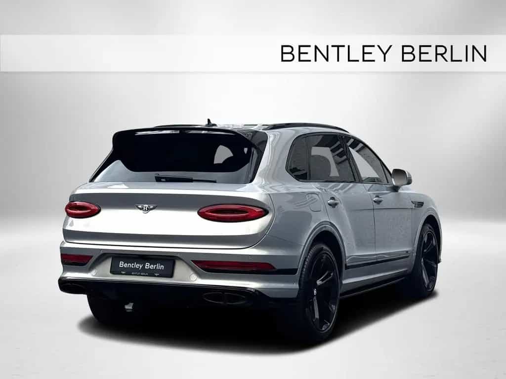 Bentley Bentayga V8 -1.HAND-BLACKLINE -BENTLEY BERLIN - 06/2022-photo-5