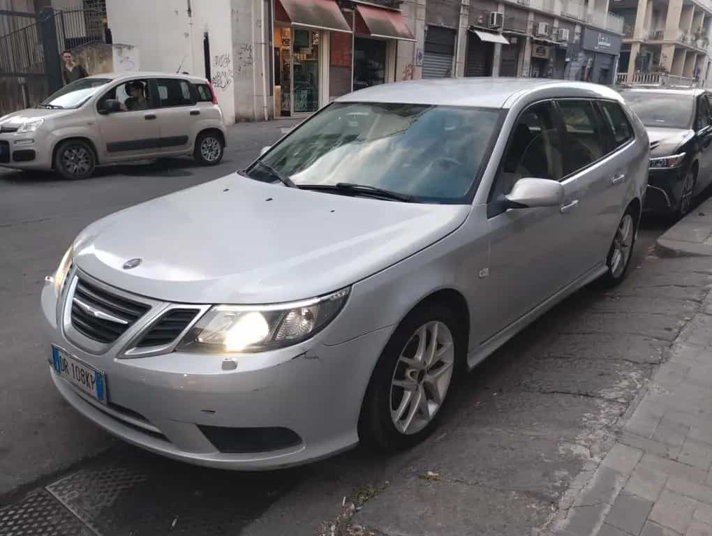 Saab 9-3 SportHatch 1.9 TiD DPF Vector 08/2008-photo-4