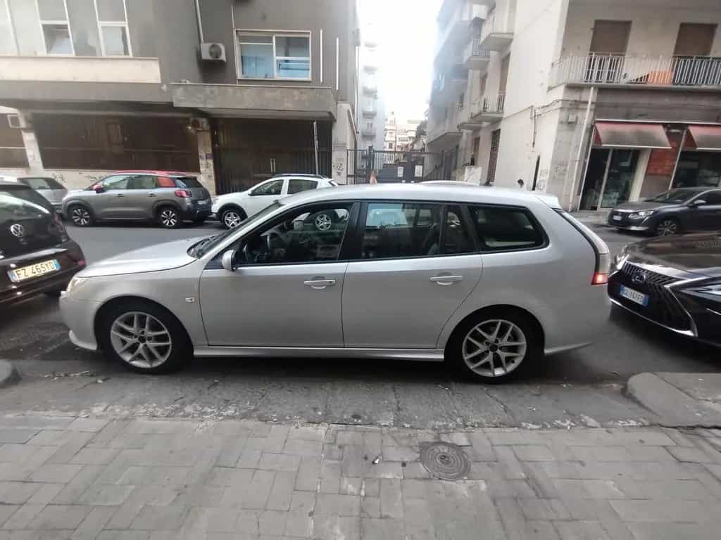 Saab 9-3 SportHatch 1.9 TiD DPF Vector 08/2008-photo-5