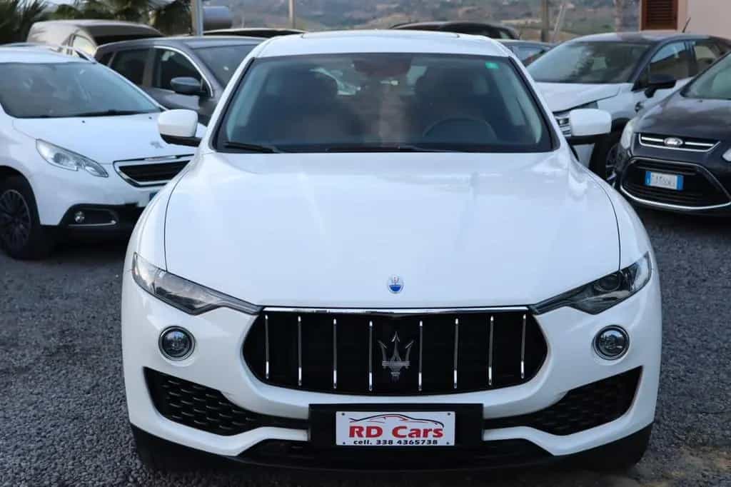 Maserati Levante V6 Diesel 275 CV AWD TETTUCCIO 01/2017-photo-10