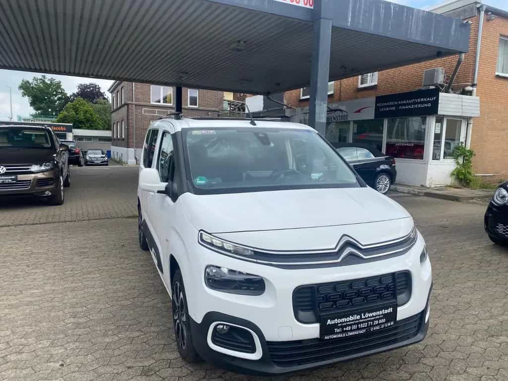 Citroën Berlingo Shine M/Navi/HUD/Pano/Kamera 04/2019-photo-1