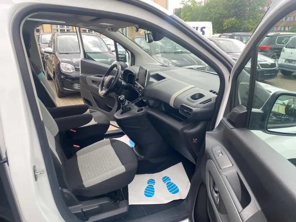 Citroën Berlingo Shine M/Navi/HUD/Pano/Kamera 04/2019-photo-22