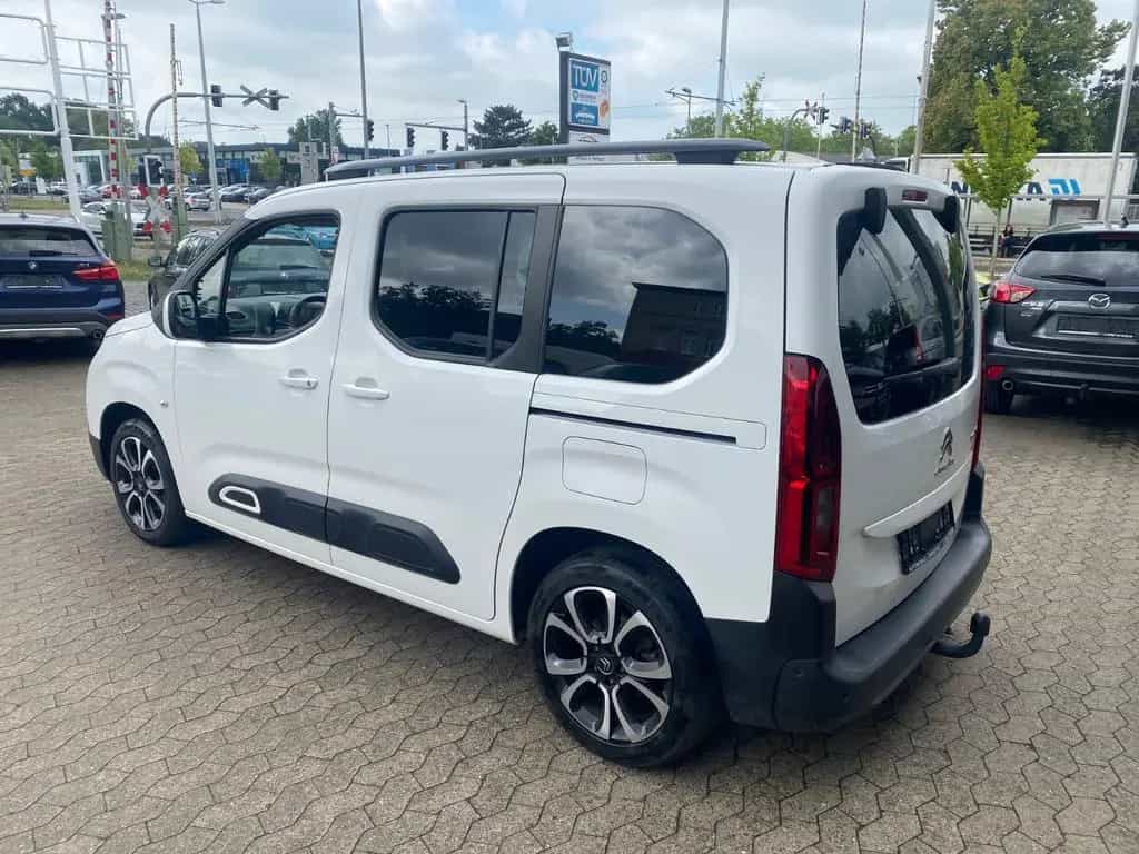 Citroën Berlingo Shine M/Navi/HUD/Pano/Kamera 04/2019-photo-9